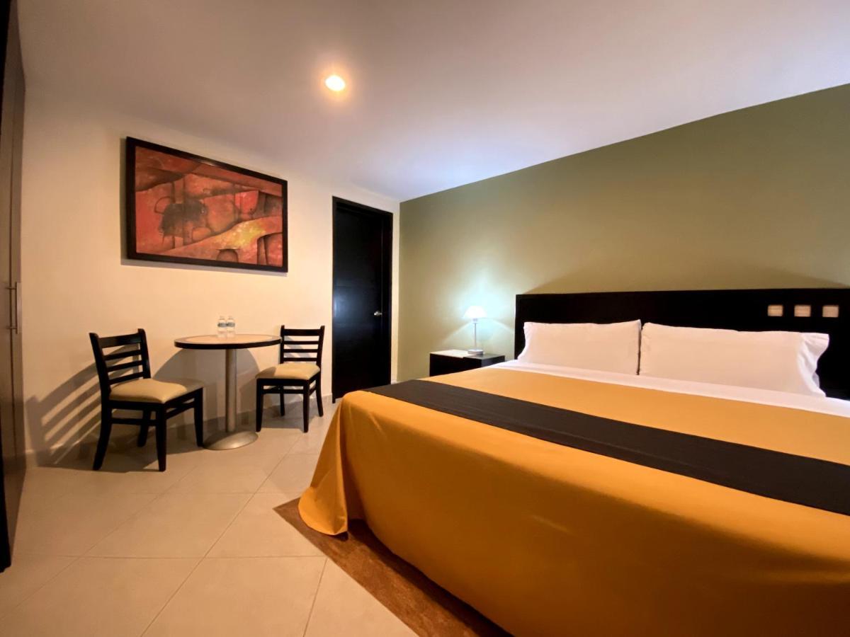 Hotel Escala Puebla Centro 外观 照片